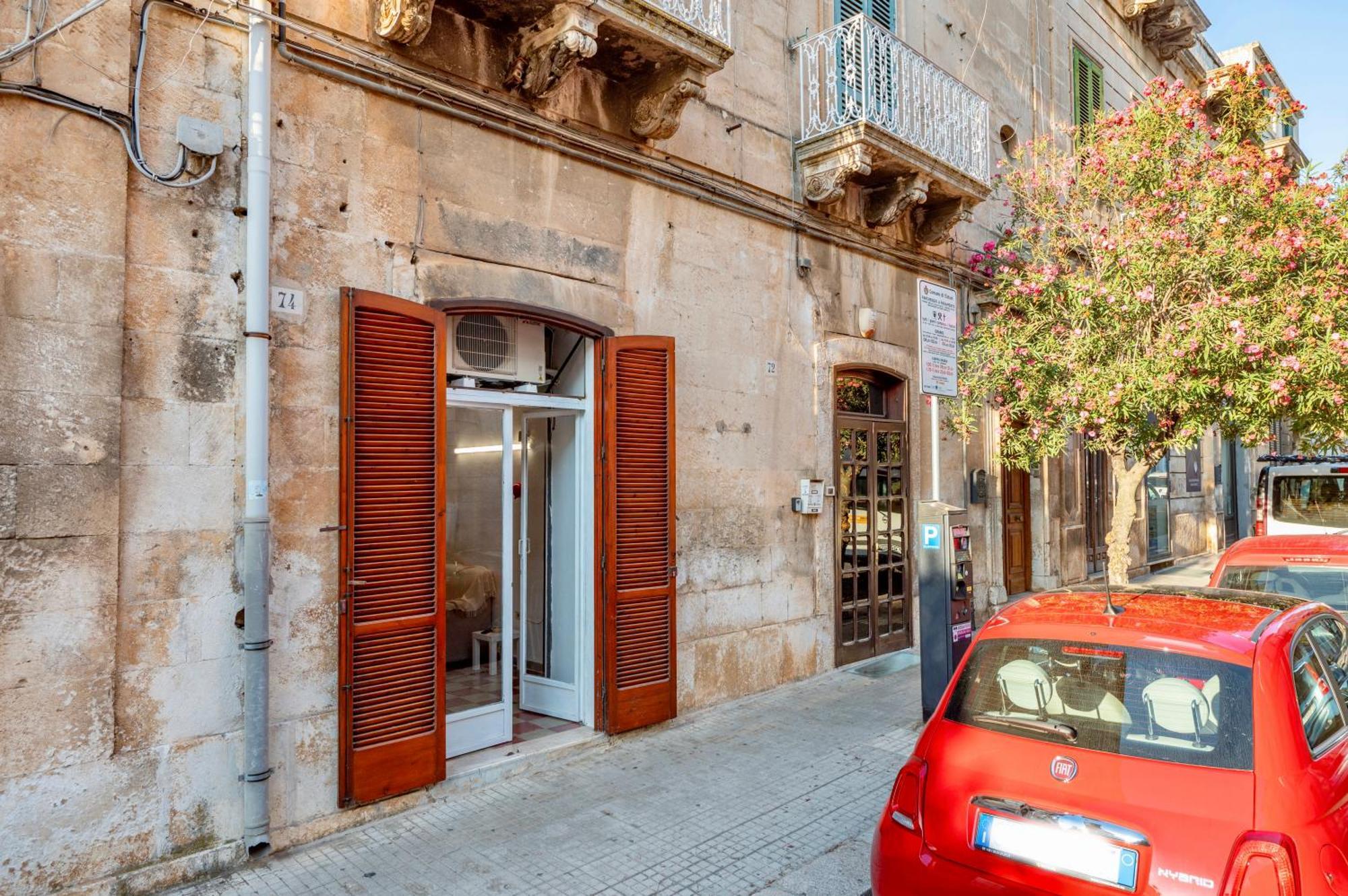 Ferienwohnung Γενος - Ghenos Ostuni Exterior foto